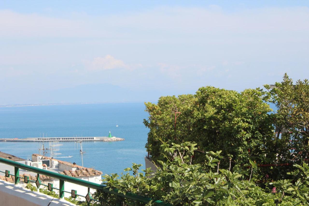 Verdemare Charming Accommodation In Vietri Sul Mare - Amalfi Coast المظهر الخارجي الصورة